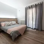 Le Due Torri بيت ضيافة 3*
